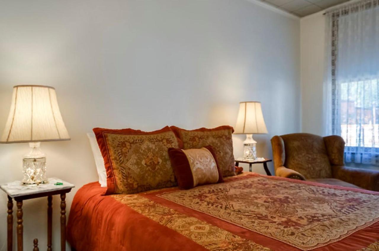 Ryan Hotel Уоллес Экстерьер фото